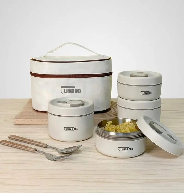 LUNCH BOX